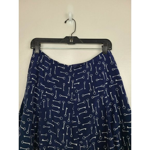 Banana Republic Womens Mini Skirt Size 8 Navy Blue Key Print Flare A-Line Fluted - Picture 2 of 6